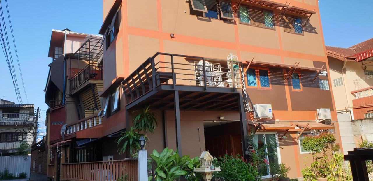 Little Guest House Hotel Csiangmaj Kültér fotó