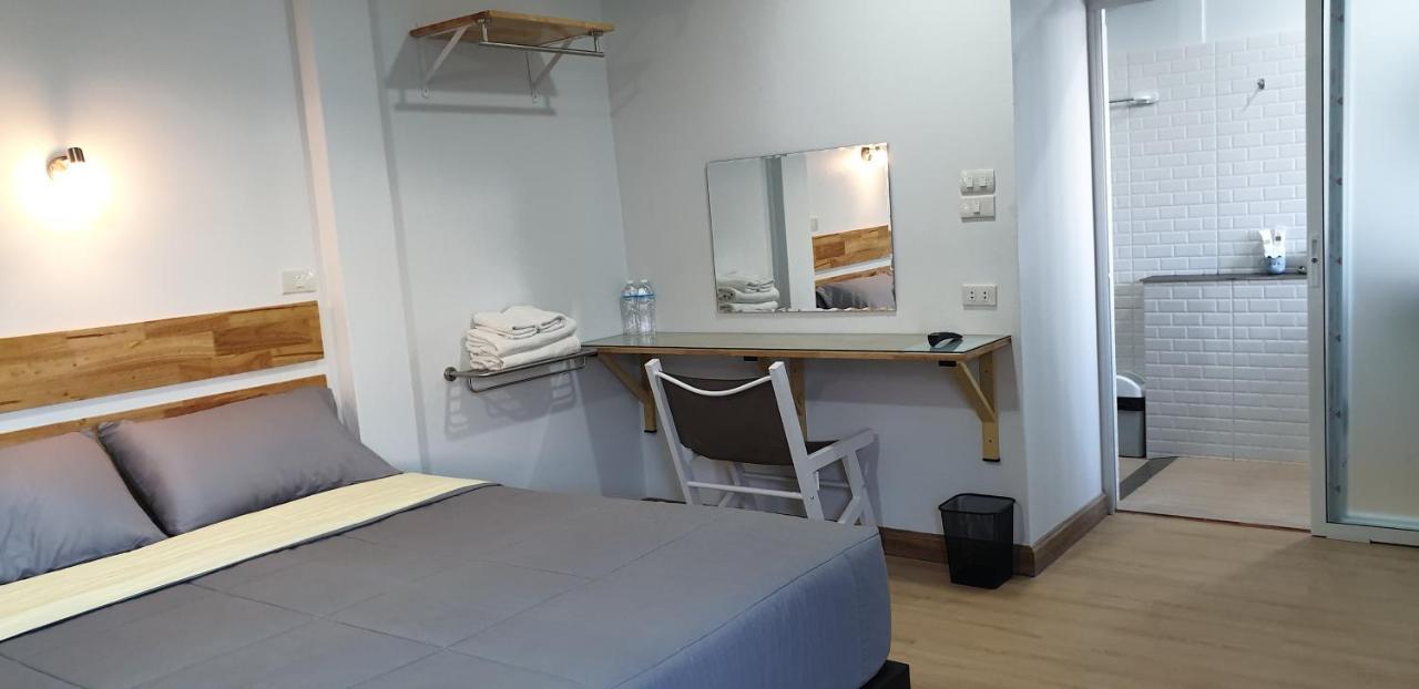 Little Guest House Hotel Csiangmaj Kültér fotó