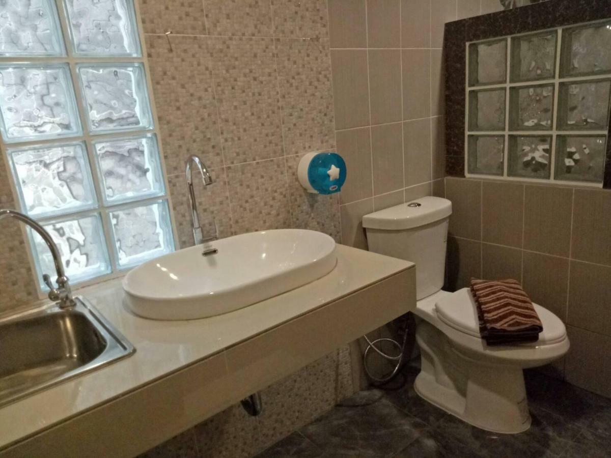 Little Guest House Hotel Csiangmaj Kültér fotó